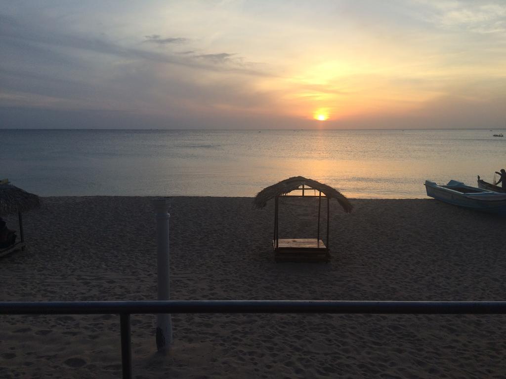 Dutch Bay Beach Cottages Trincomalee Eksteriør bilde